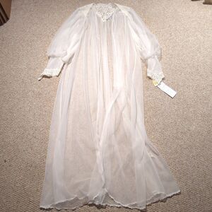 Vintage VAL MODE LINGERIE Nightgown Open Robe Small White Sheer Lace Wedding
